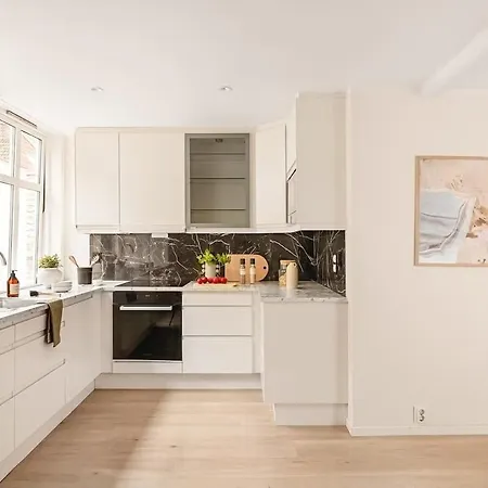 Beautiful Top-floor 4br Loft By Bryggen & Floyen Берген