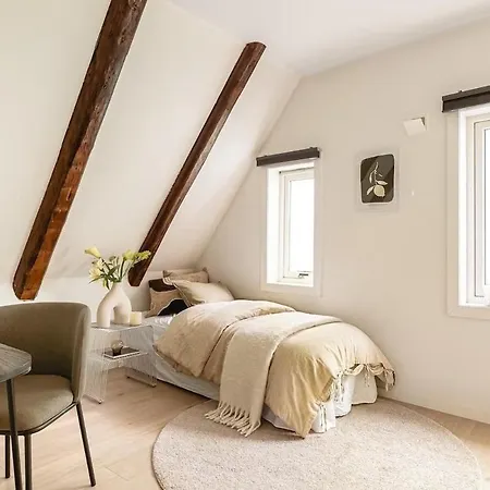 Beautiful Top-floor 4br Loft By Bryggen & Floyen Апартаменти *